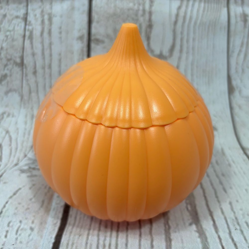 NEW Yellow Orange Onion Keeper Topping Bowl with Lid Food Storage
